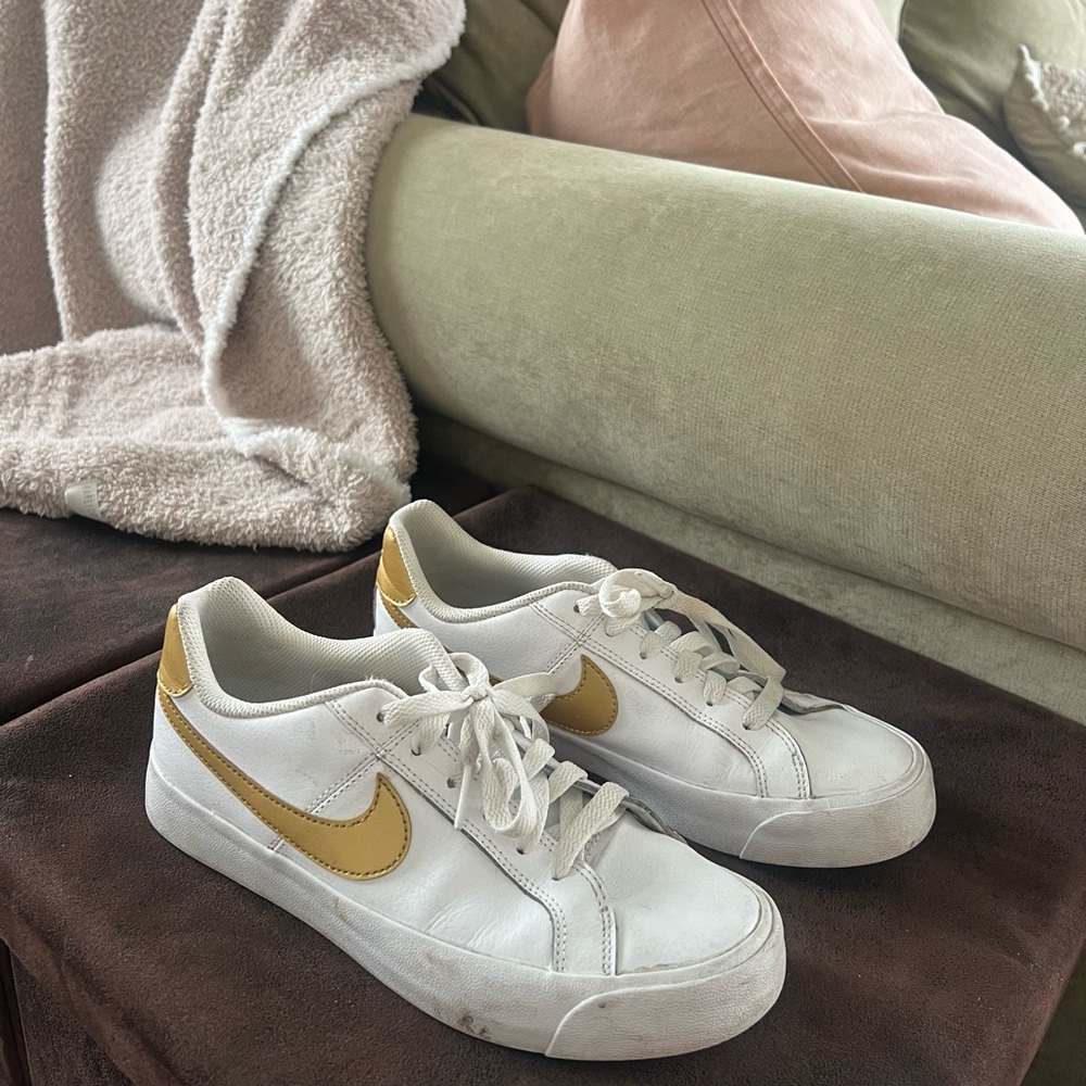 Nike White and Gold Leather Sneakers